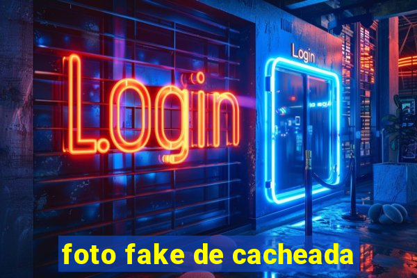 foto fake de cacheada